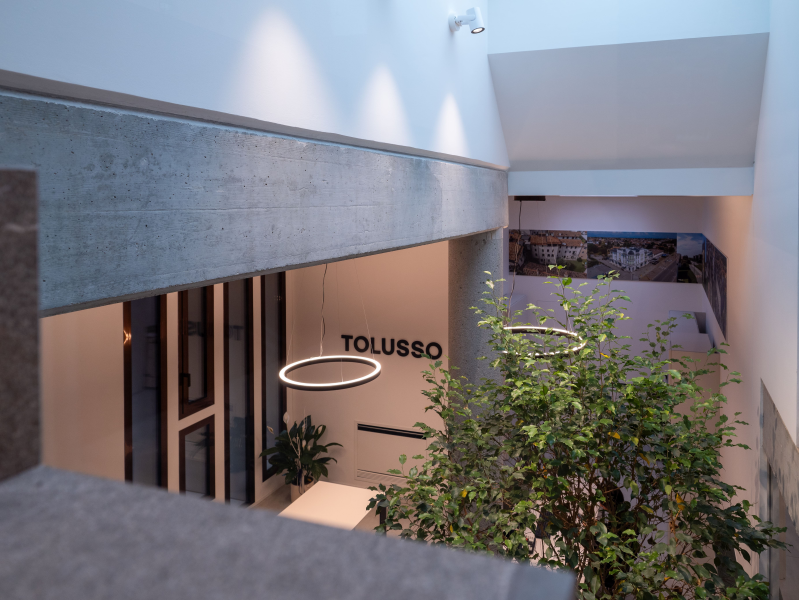 Gallery thumbnail
