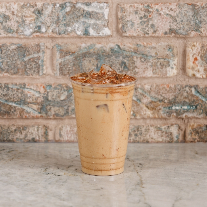 Iced Dirty Chai Latte - Tall