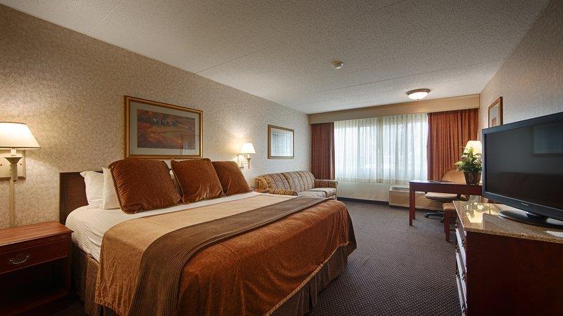 Ramkota Hotel & Watertown Event Center Image