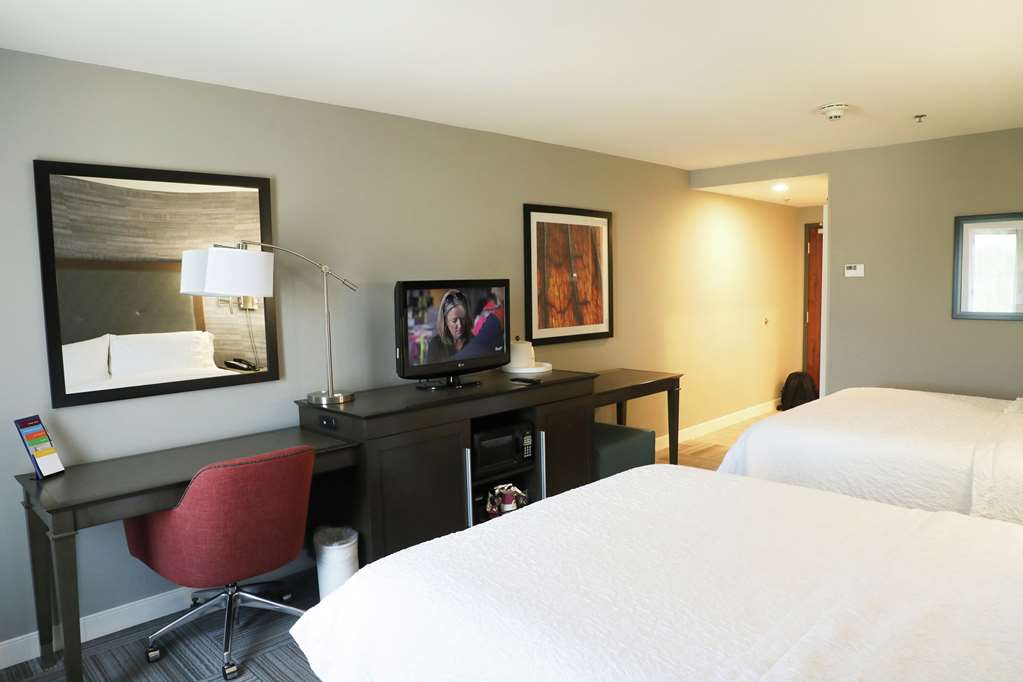 Hampton Inn Muskogee Image