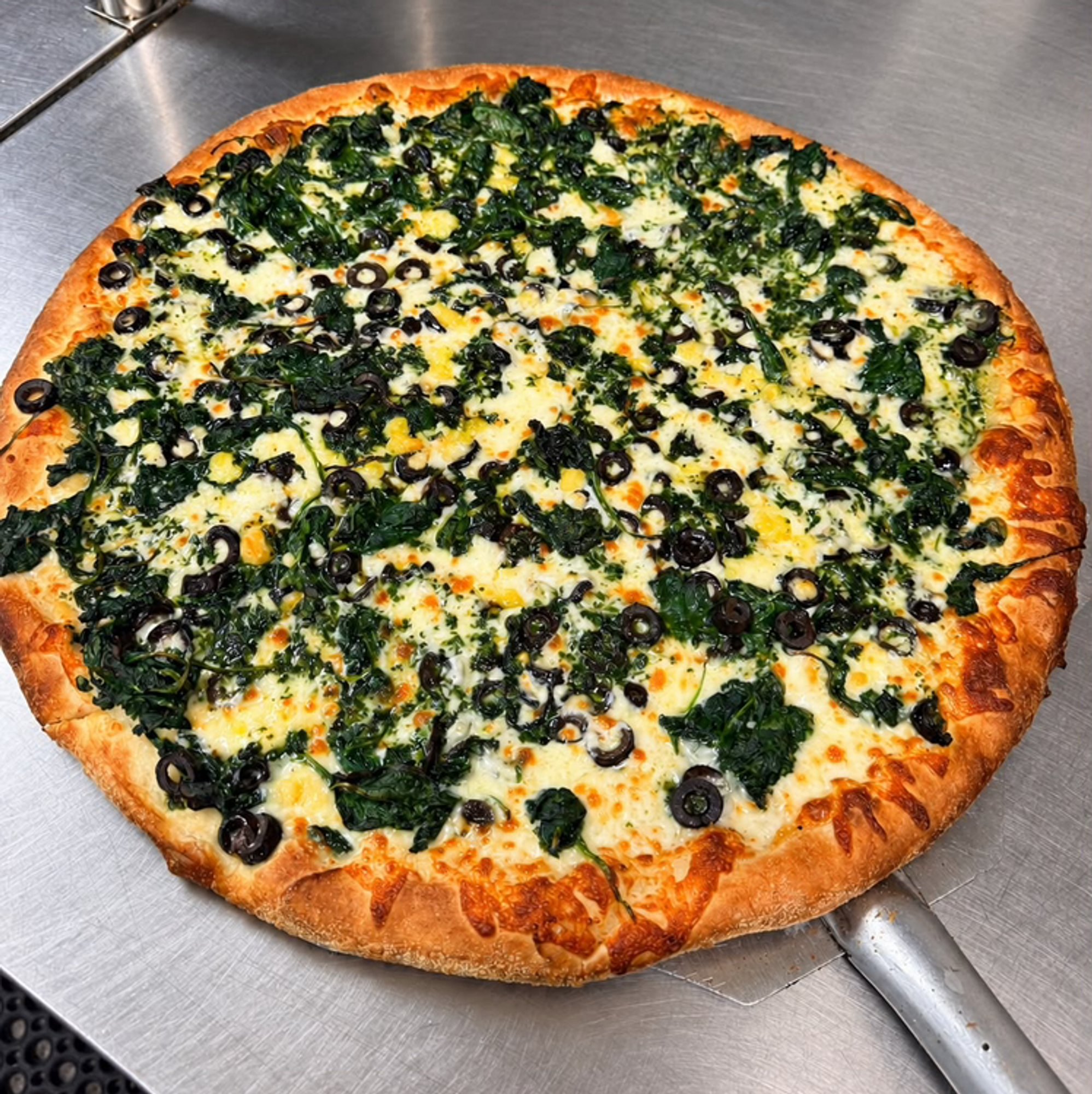 16" Greco Pizza