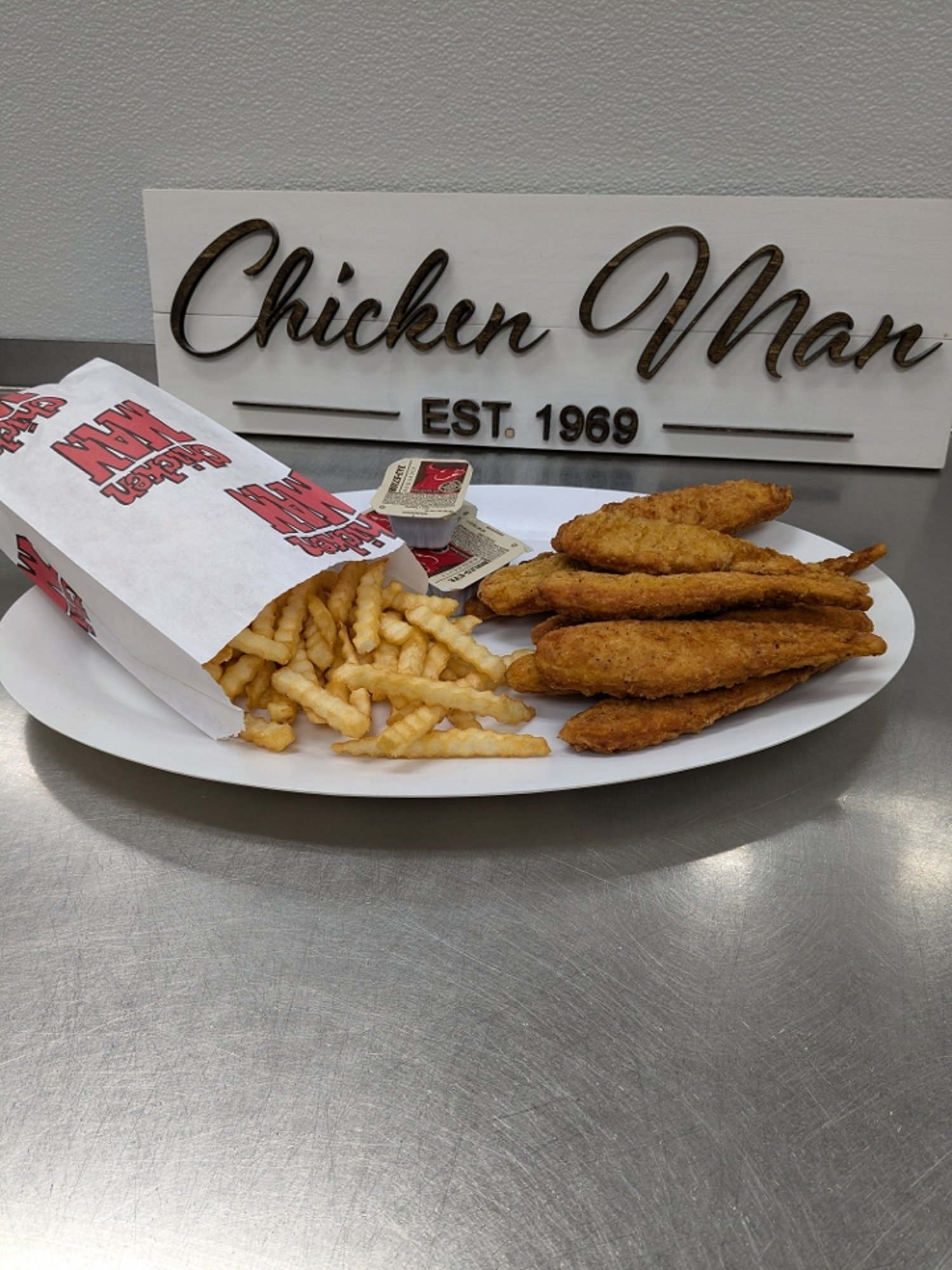 10 Pc Chicken Tenders & Fries