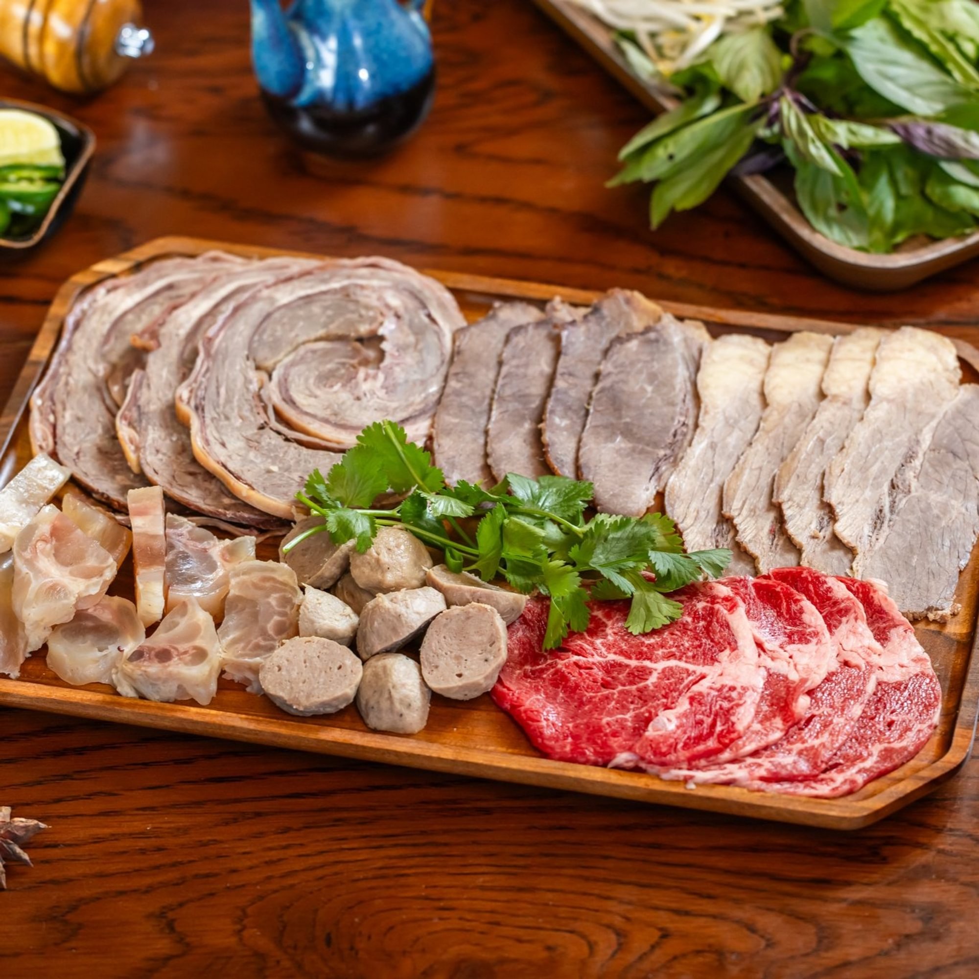 Tái - Chín - Nạm - Gầu - Gân - Vè - Bò Viên