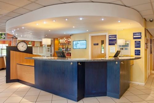 Images Holiday Inn Express Gloucester - South