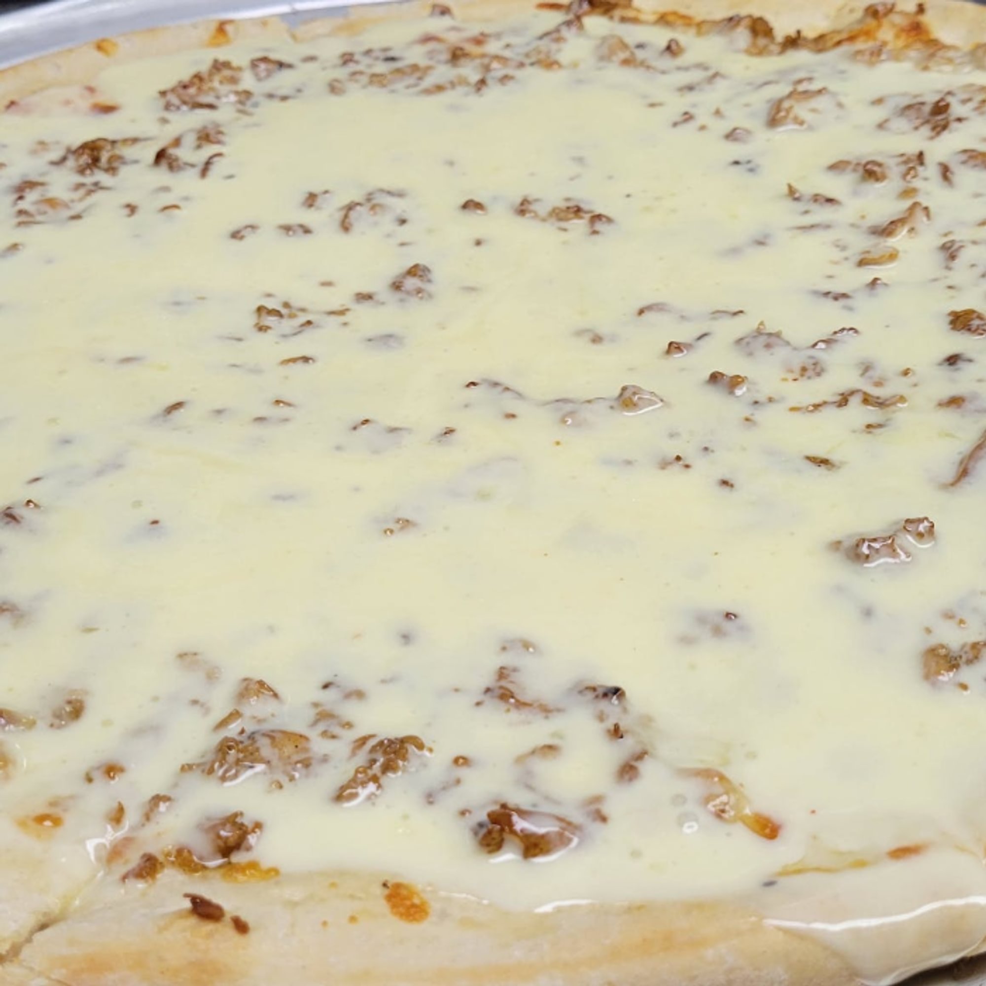 Alfredo Chicken Pizza