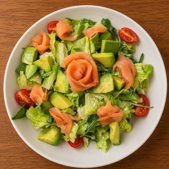 Mediterranean Smoked Salmon Salad