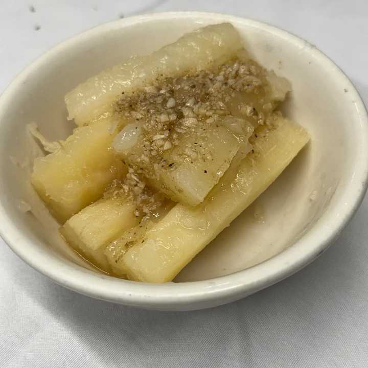 Yuca con Mojo