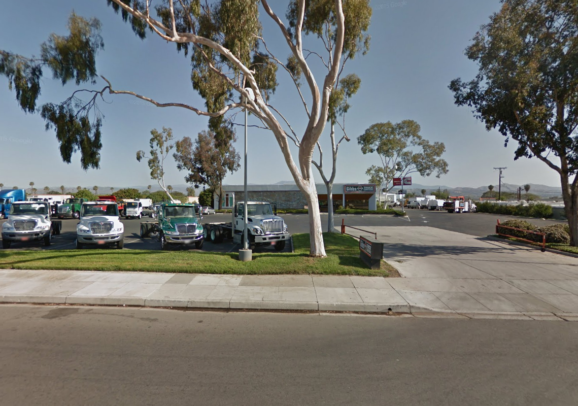 Gibbs Trucks Centers Logo