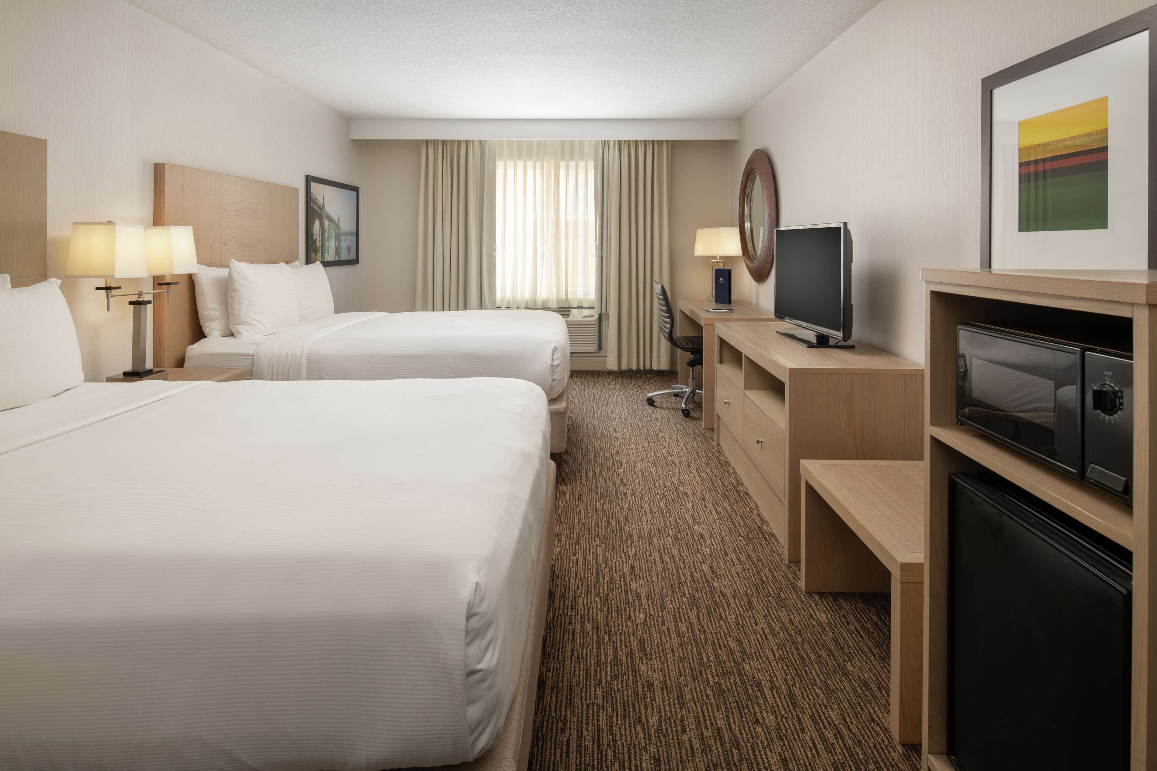 DoubleTree by Hilton Hotel Portland - Tigard Photo