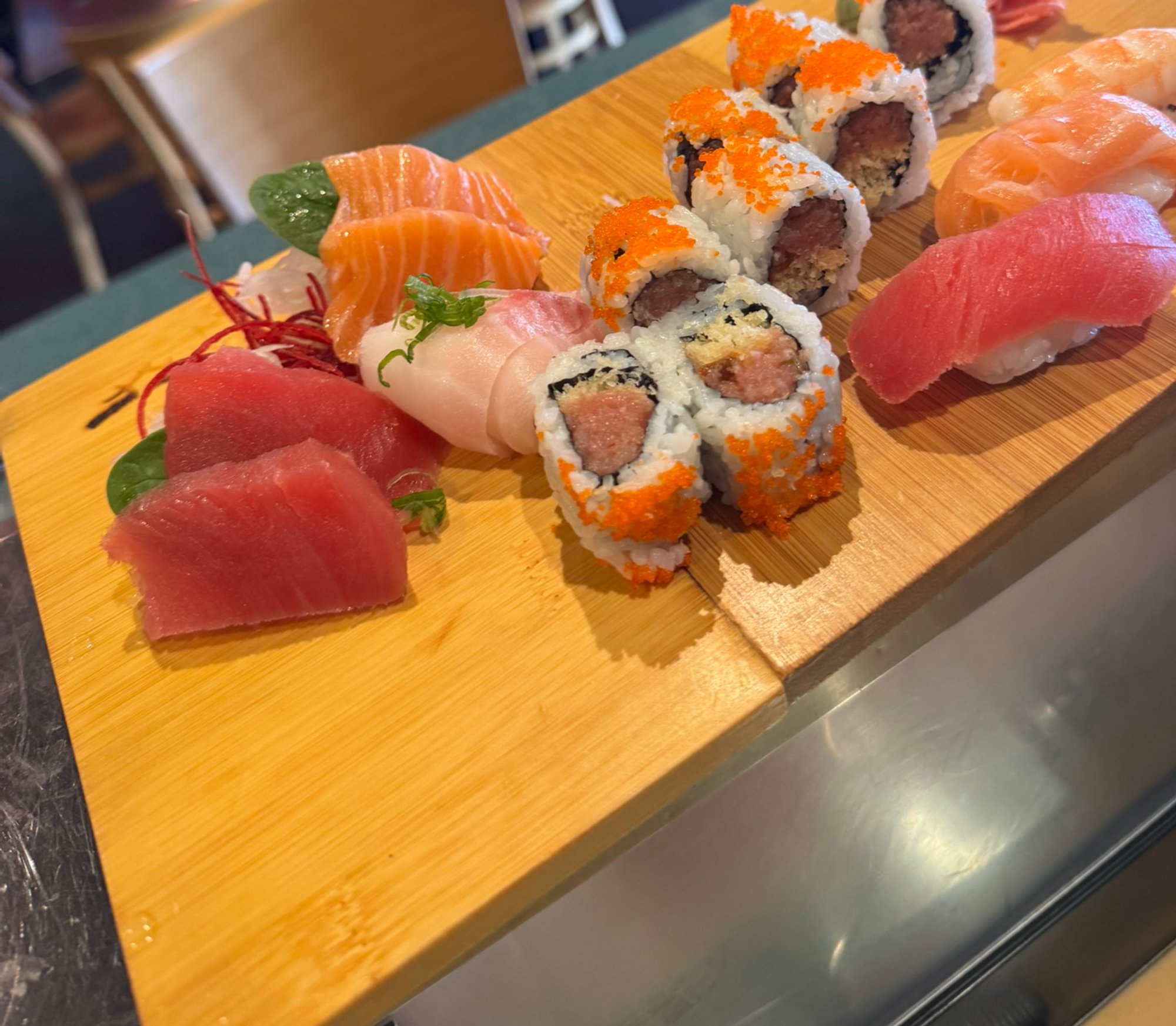 Sushi/Sashimi Combo