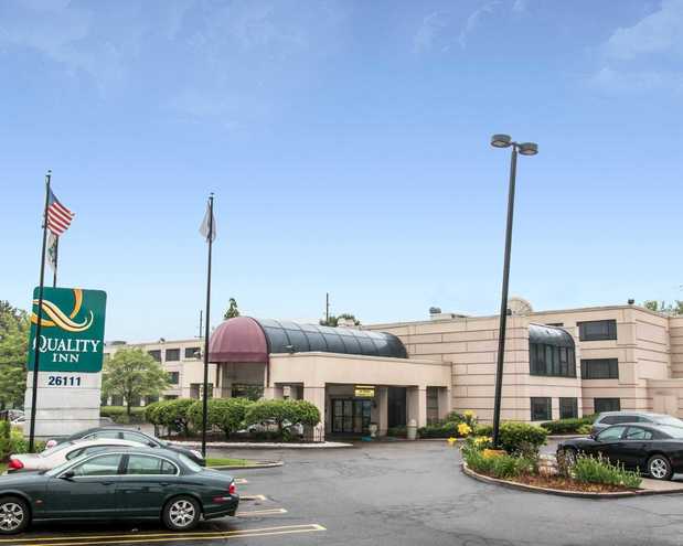 Images Quality Inn