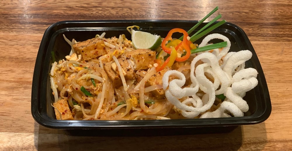 Pad thai crispy tofu