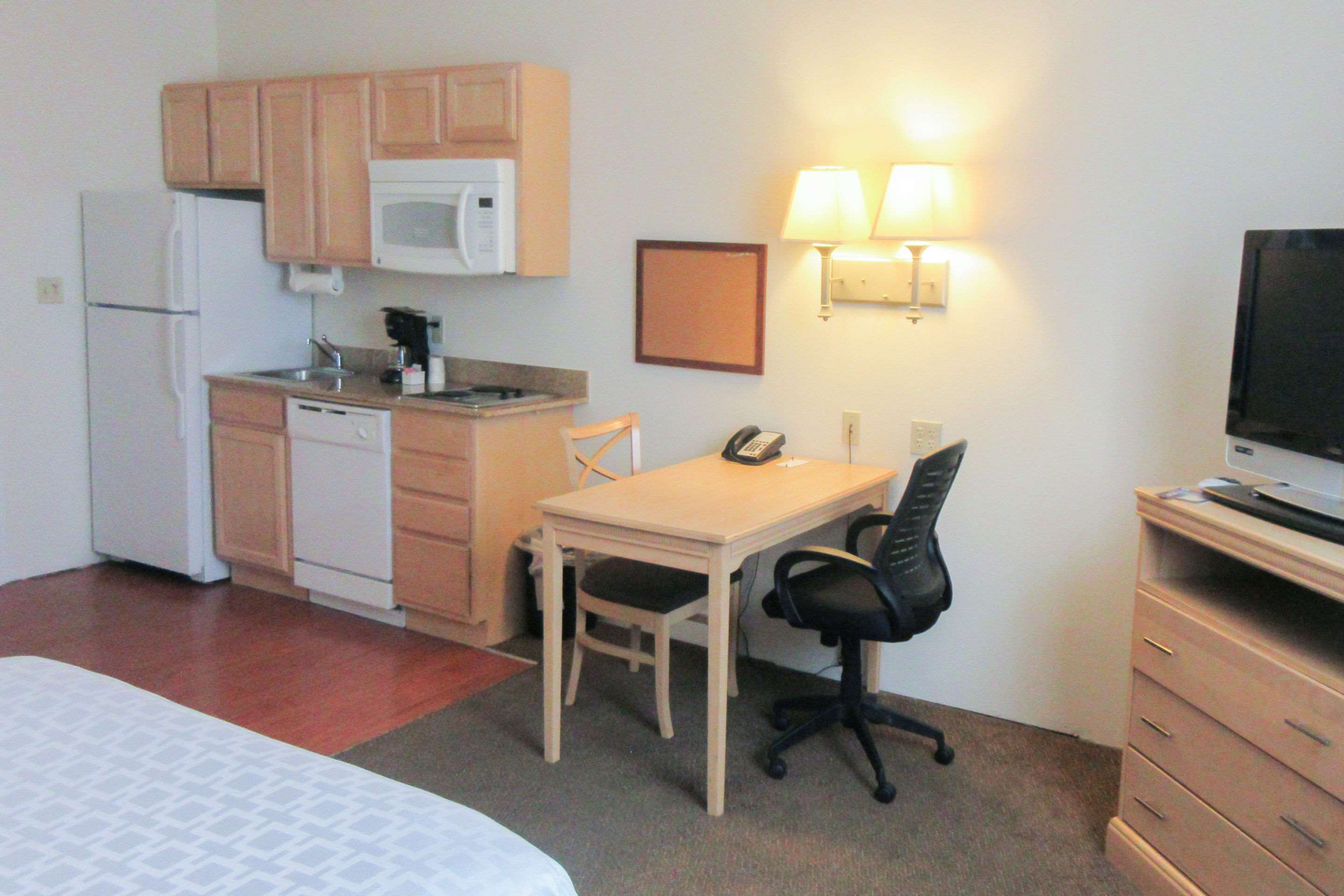 Quality Inn & Suites Denver South Park Meadows Area Photo