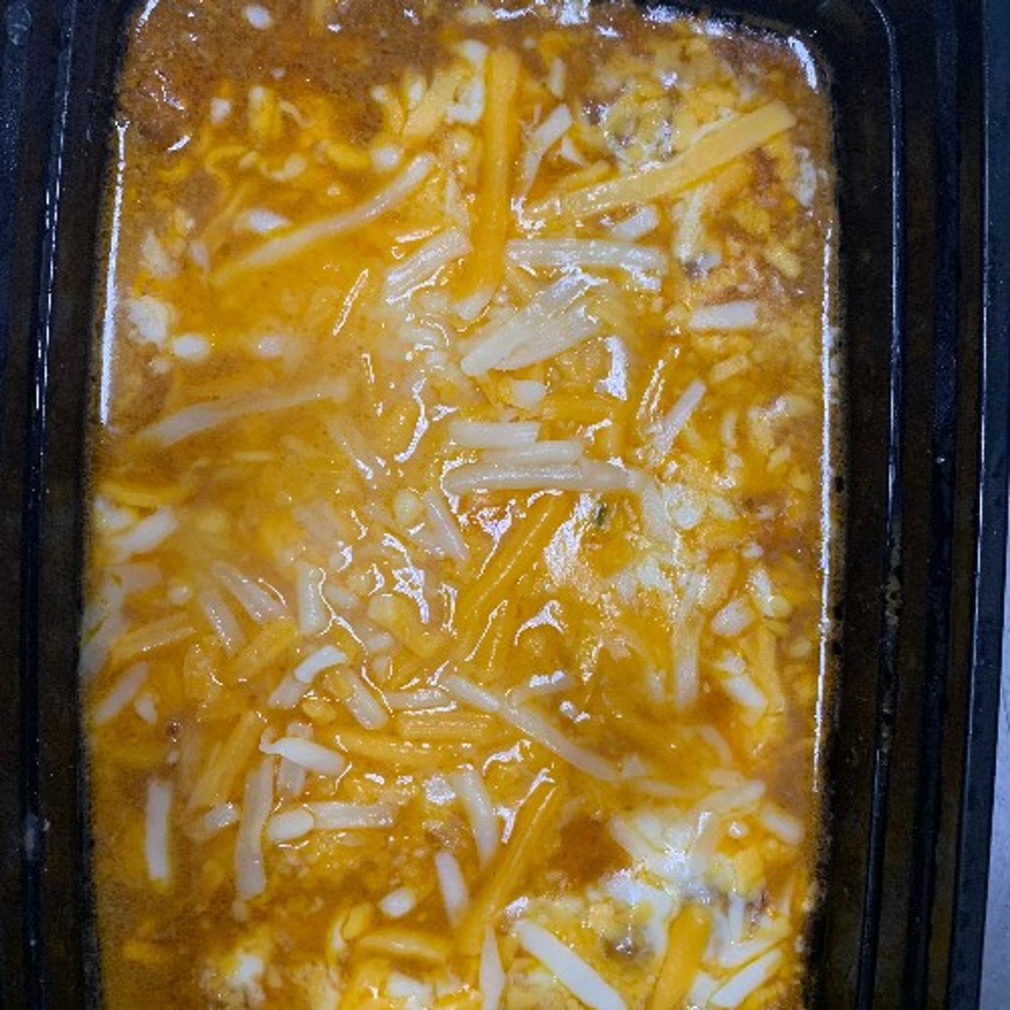 NACHOS WITH GROUND BEEF AND CHEESE