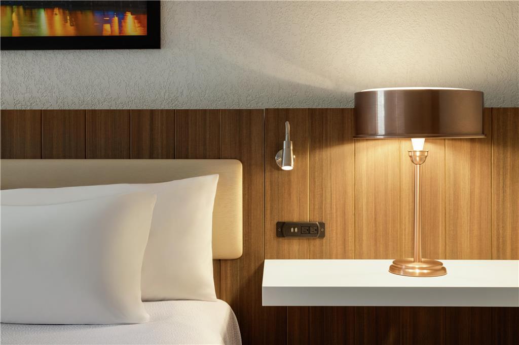 Hilton Garden Inn Cleveland Airport Image