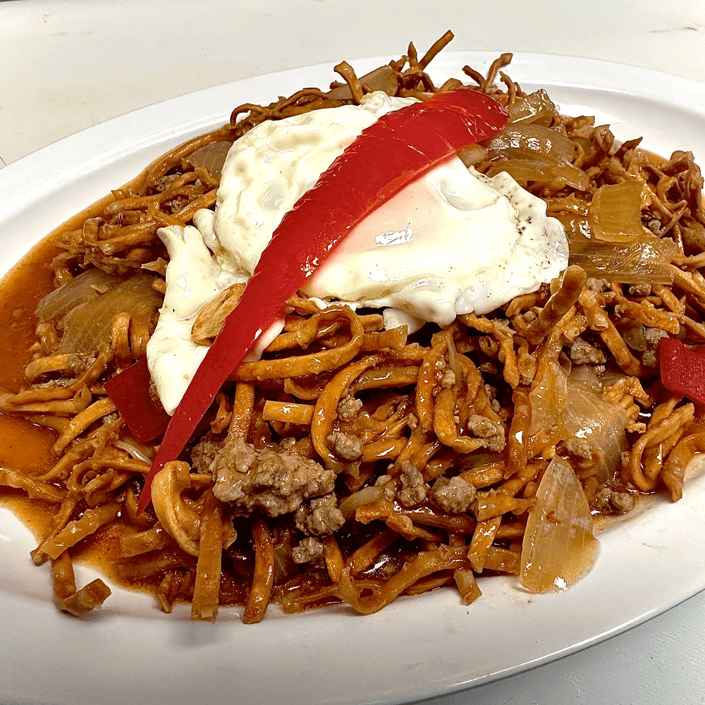 Portuguese steak chow mein plate