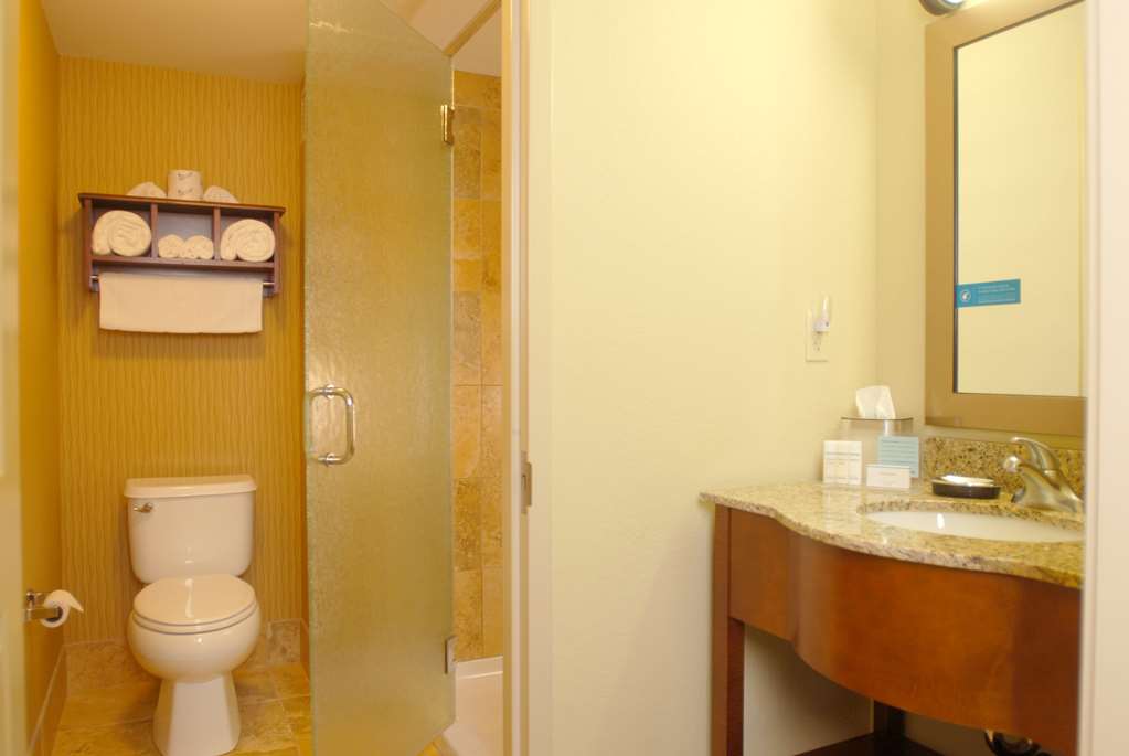 Hampton Inn Tomah Image