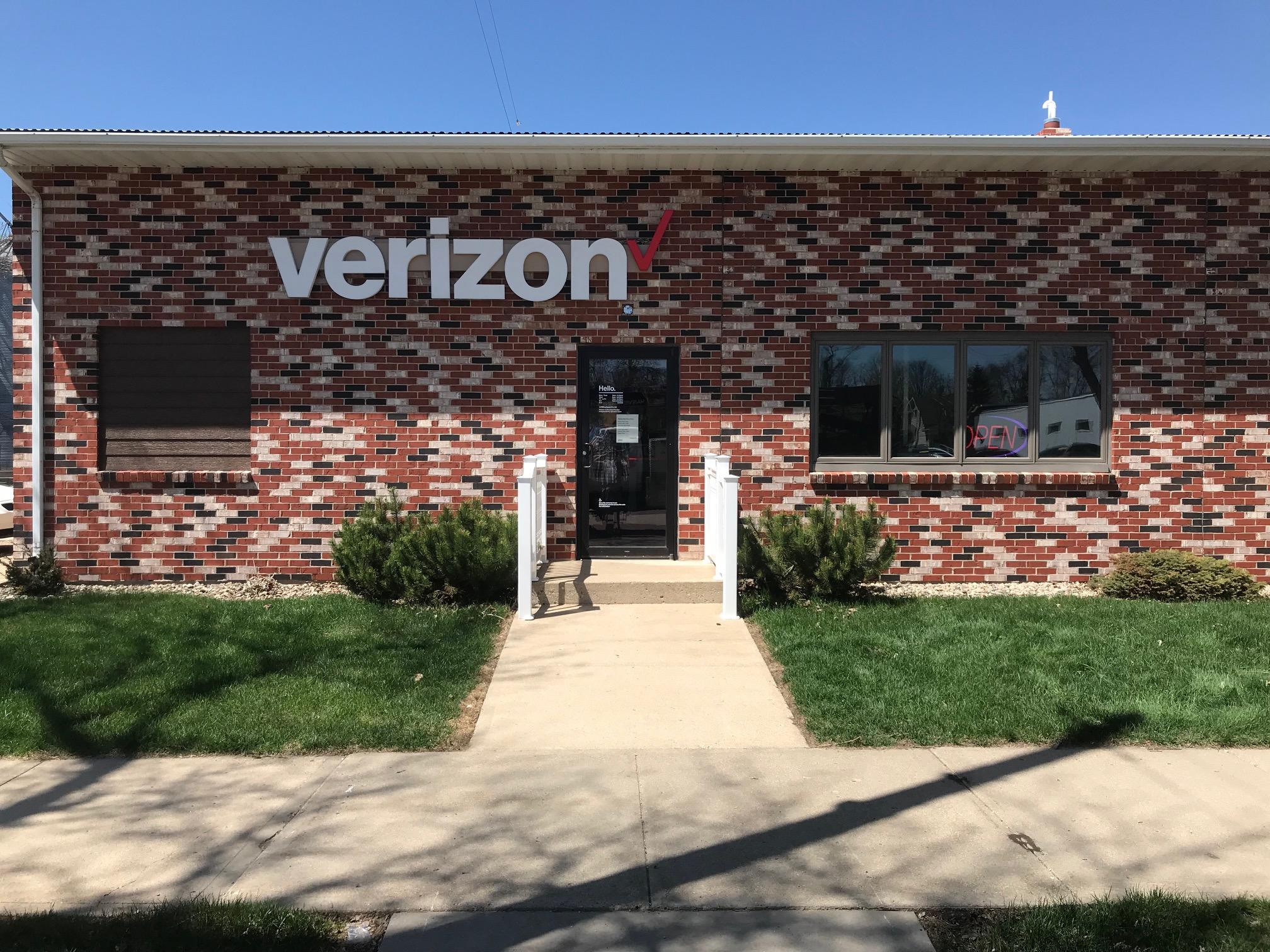 Wireless World - Verizon Authorized Retailer Photo