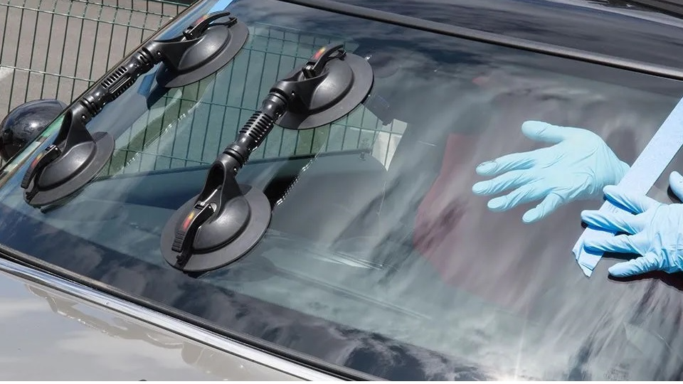 Glass Pro Windshields Image