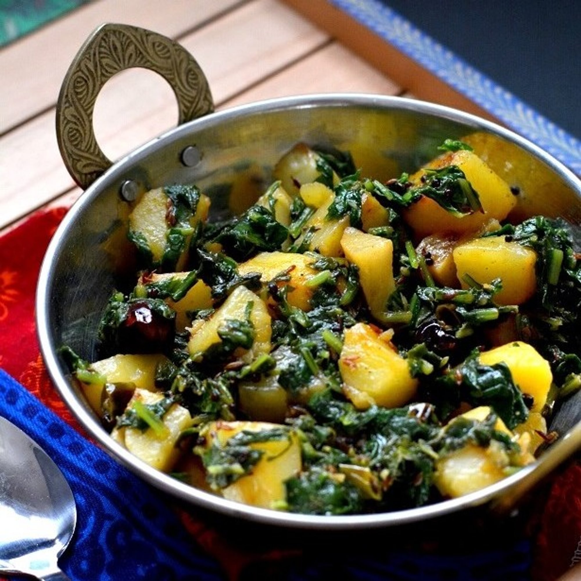 Saag Aloo