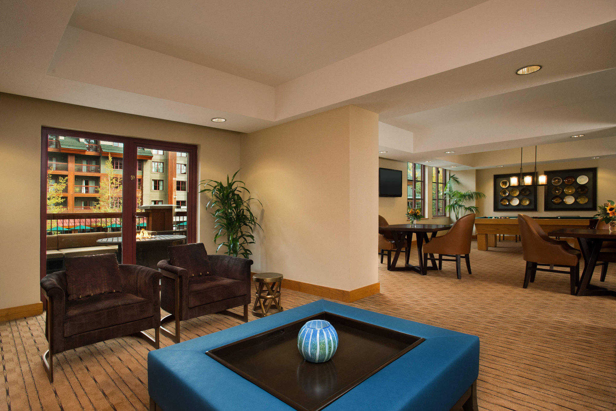 Grand Residences by Marriott, Tahoe - 1 to 3 bedrooms & Pent. Photo