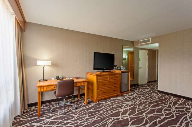 Images DoubleTree by Hilton Hotel San Bernardino