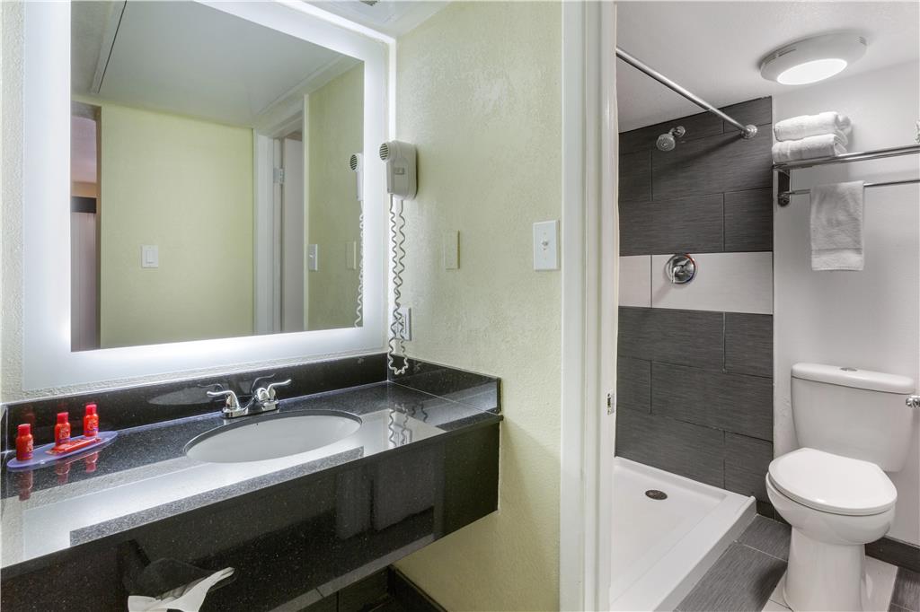 SureStay by Best Western Chambers Petrified Forest Image