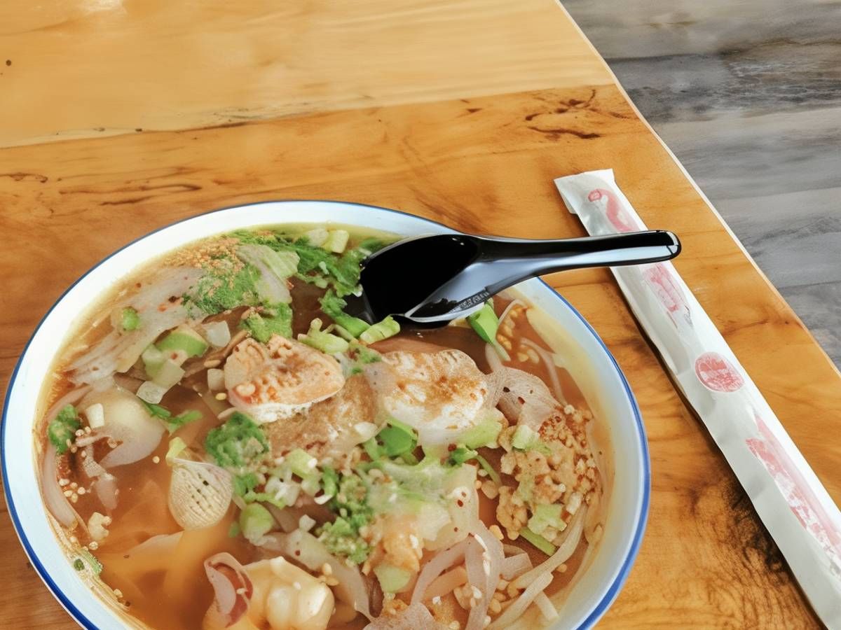 26 Tom Yum Soup