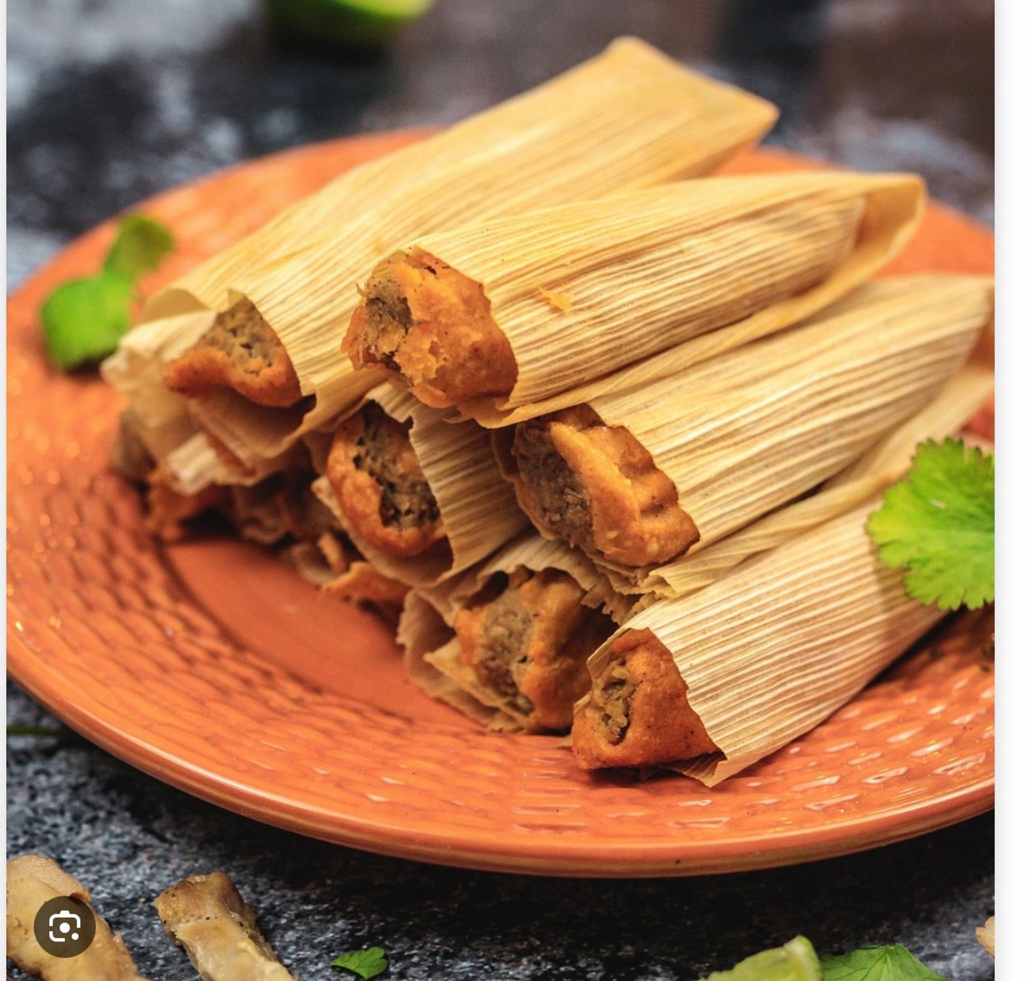 6 Tamales (Pork)