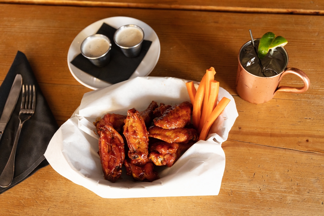 Wings (9)