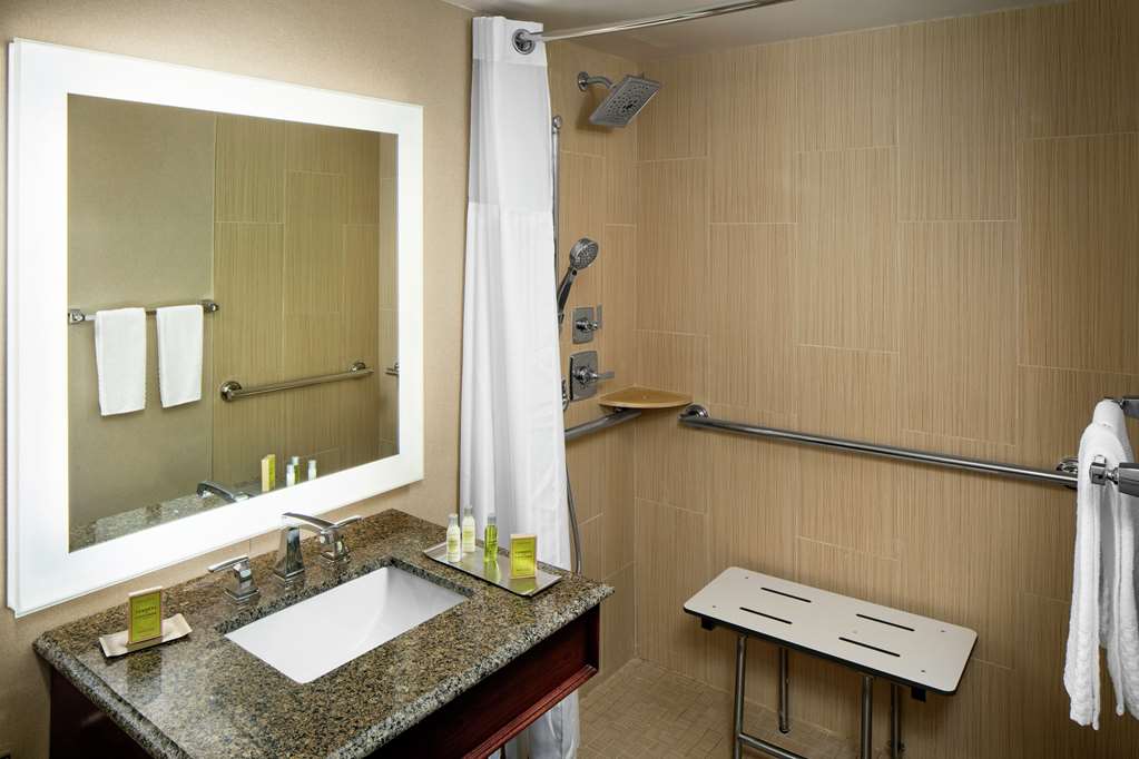 Desmond Hotel Malvern, a DoubleTree by Hilton Image