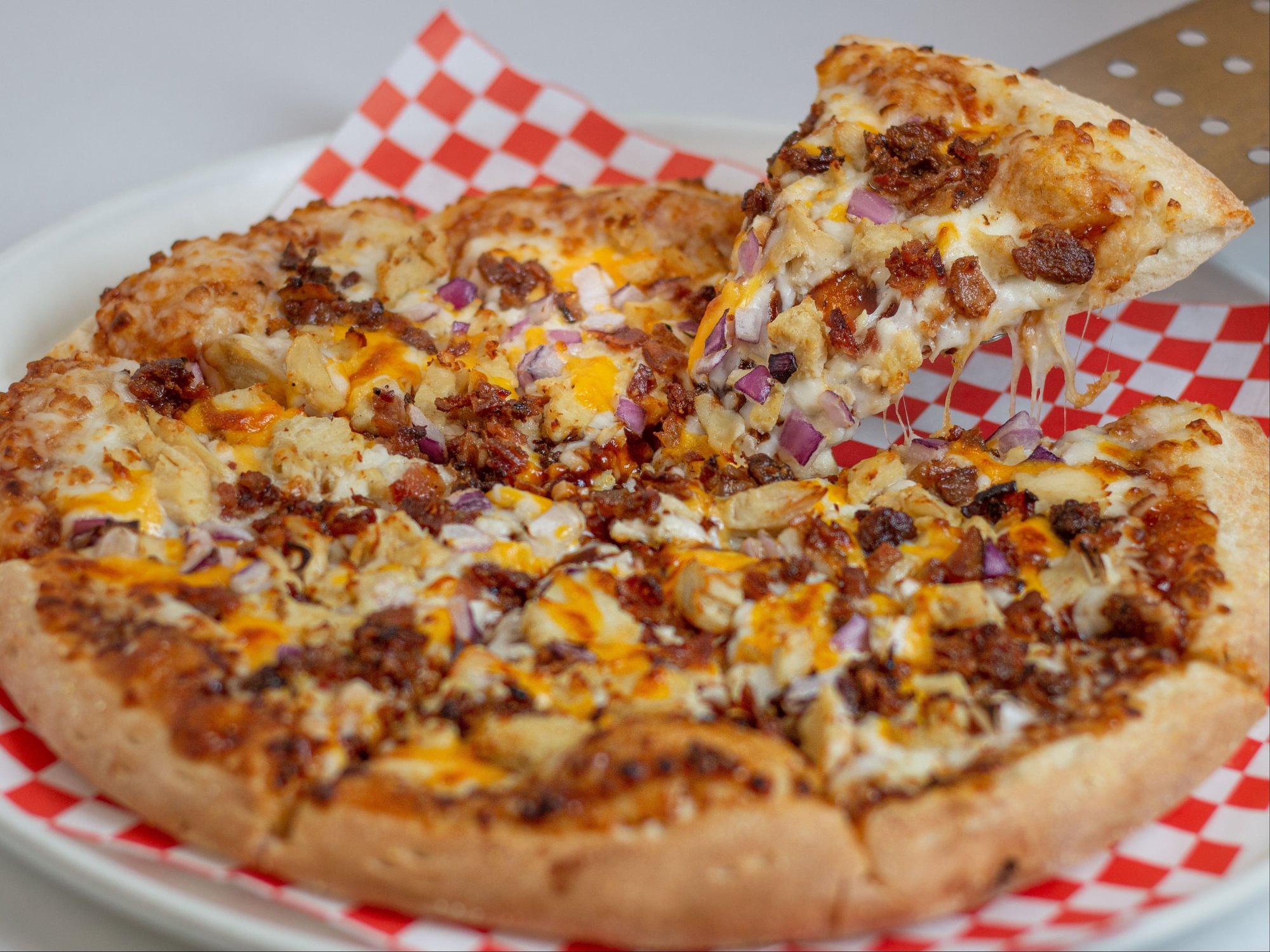 14" BBQ Chicken Pizza
