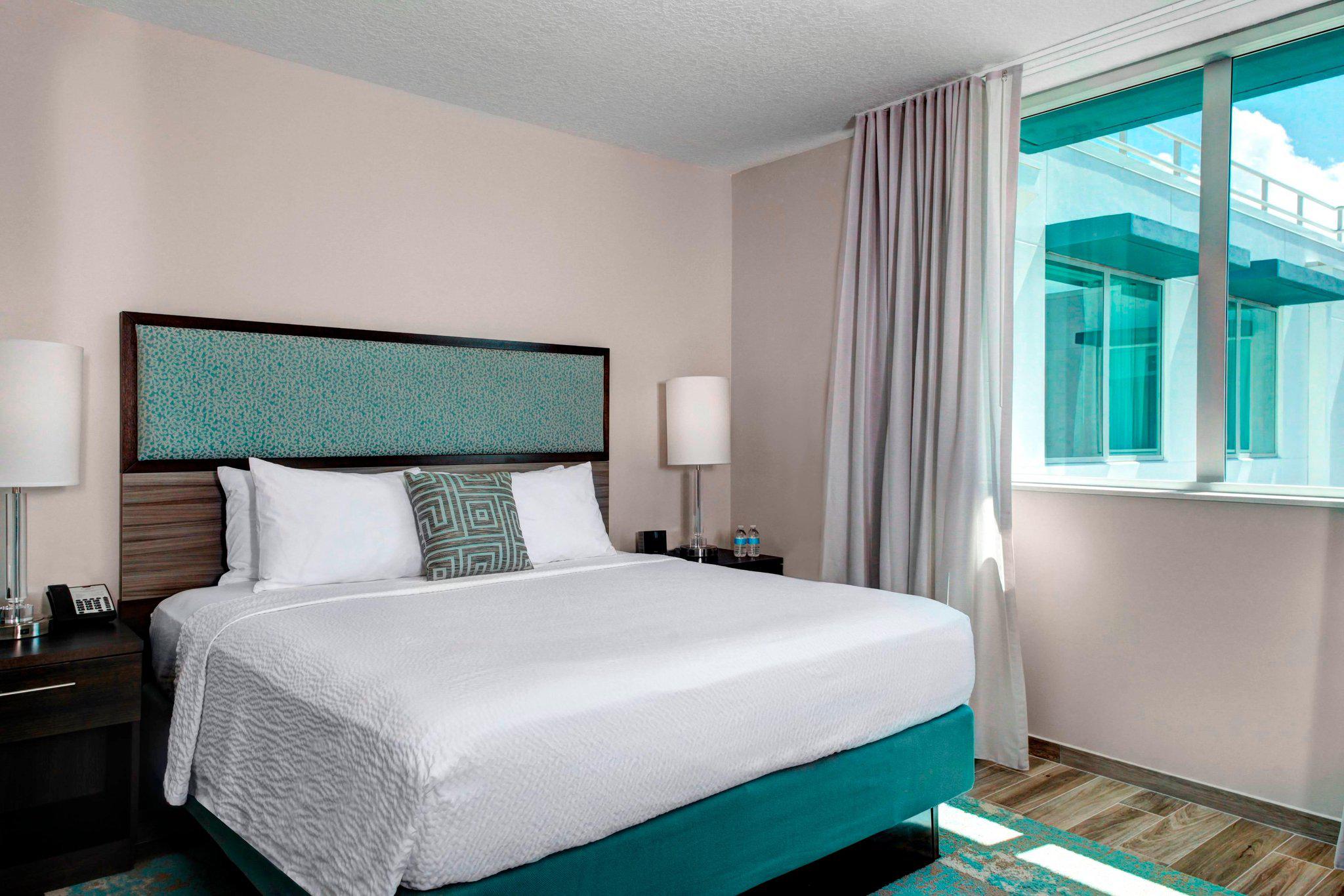 Residence Inn by Marriott Miami Beach Surfside Photo