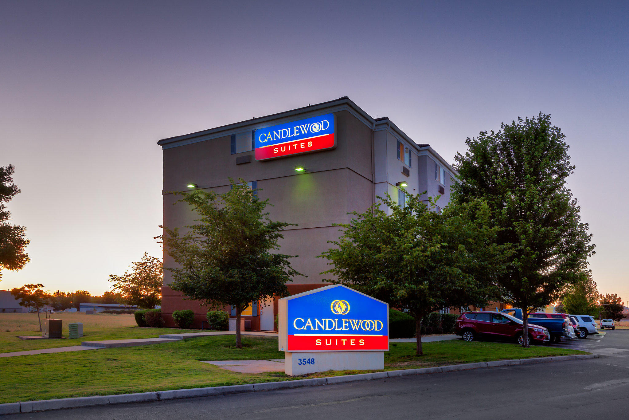 Candlewood Suites Medford Photo