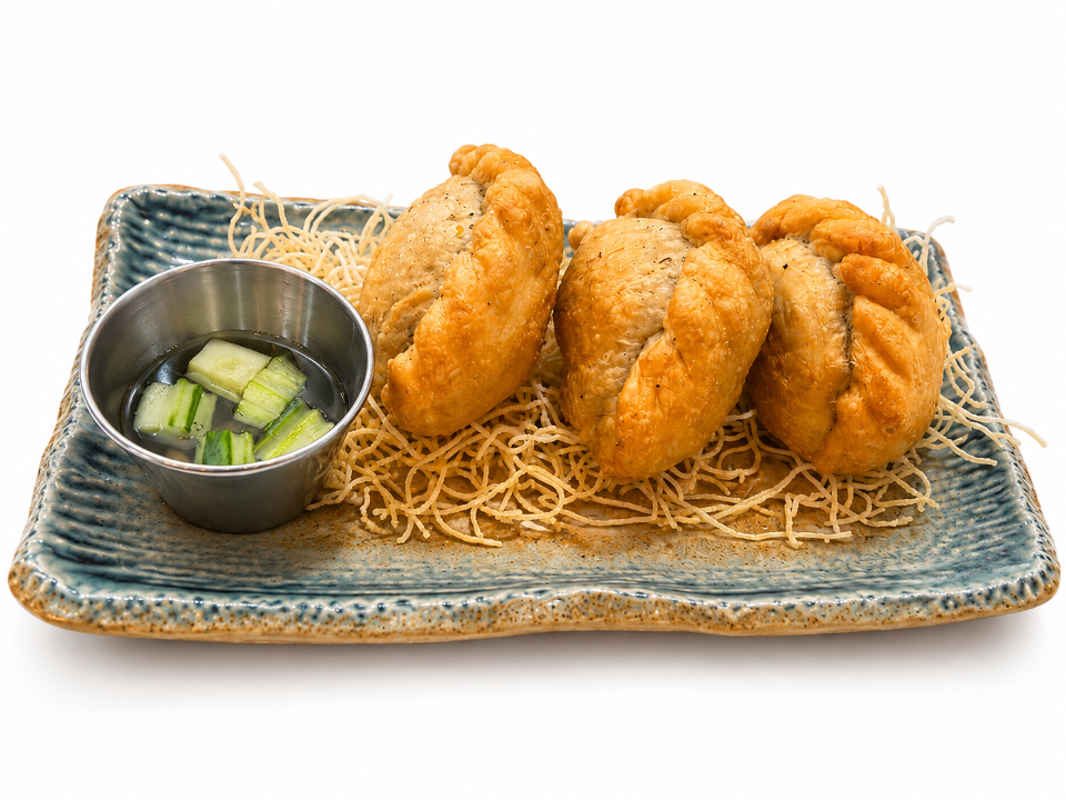 Veg Curry Puff 🥟 [3pc]