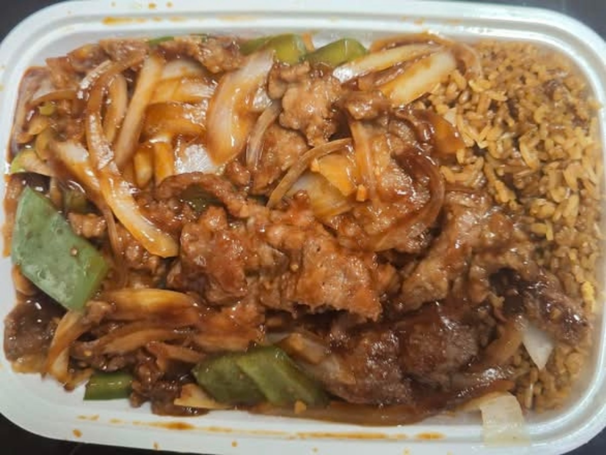 Dinner Pepper Steak Combination Platter