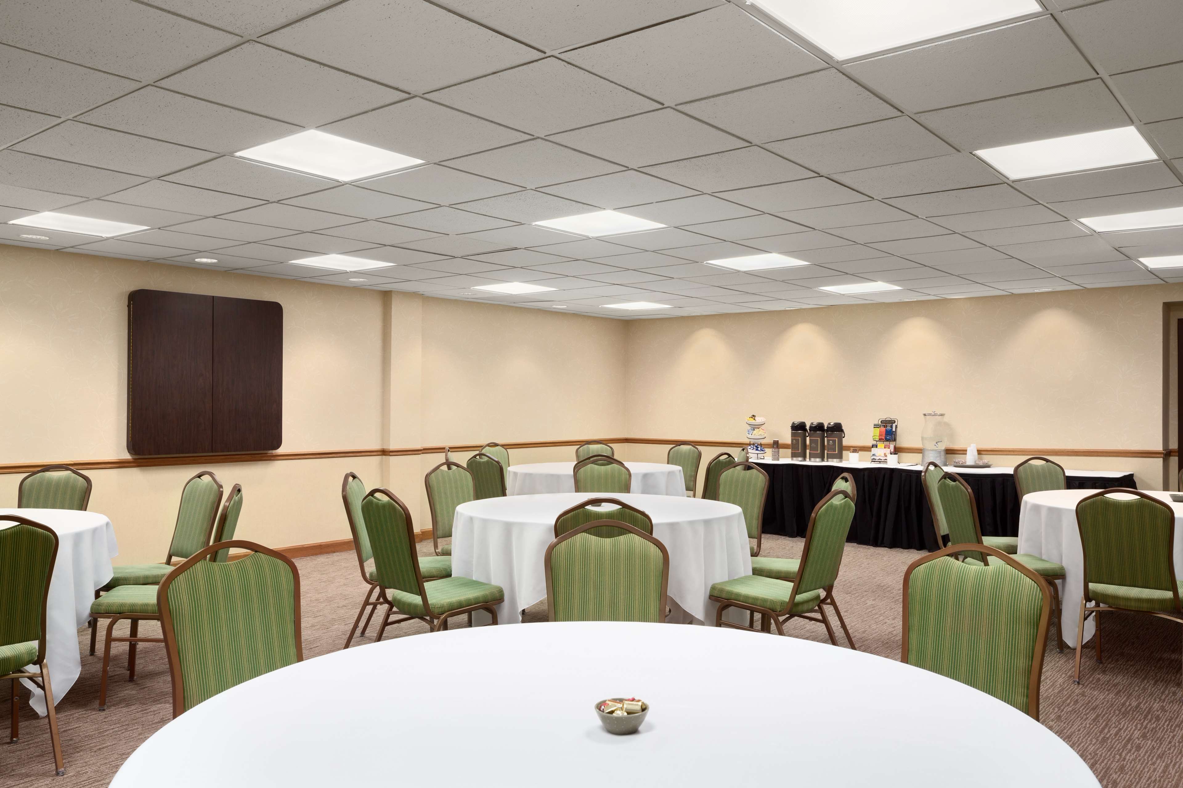 Country Inn & Suites by Radisson, Annapolis, MD Photo