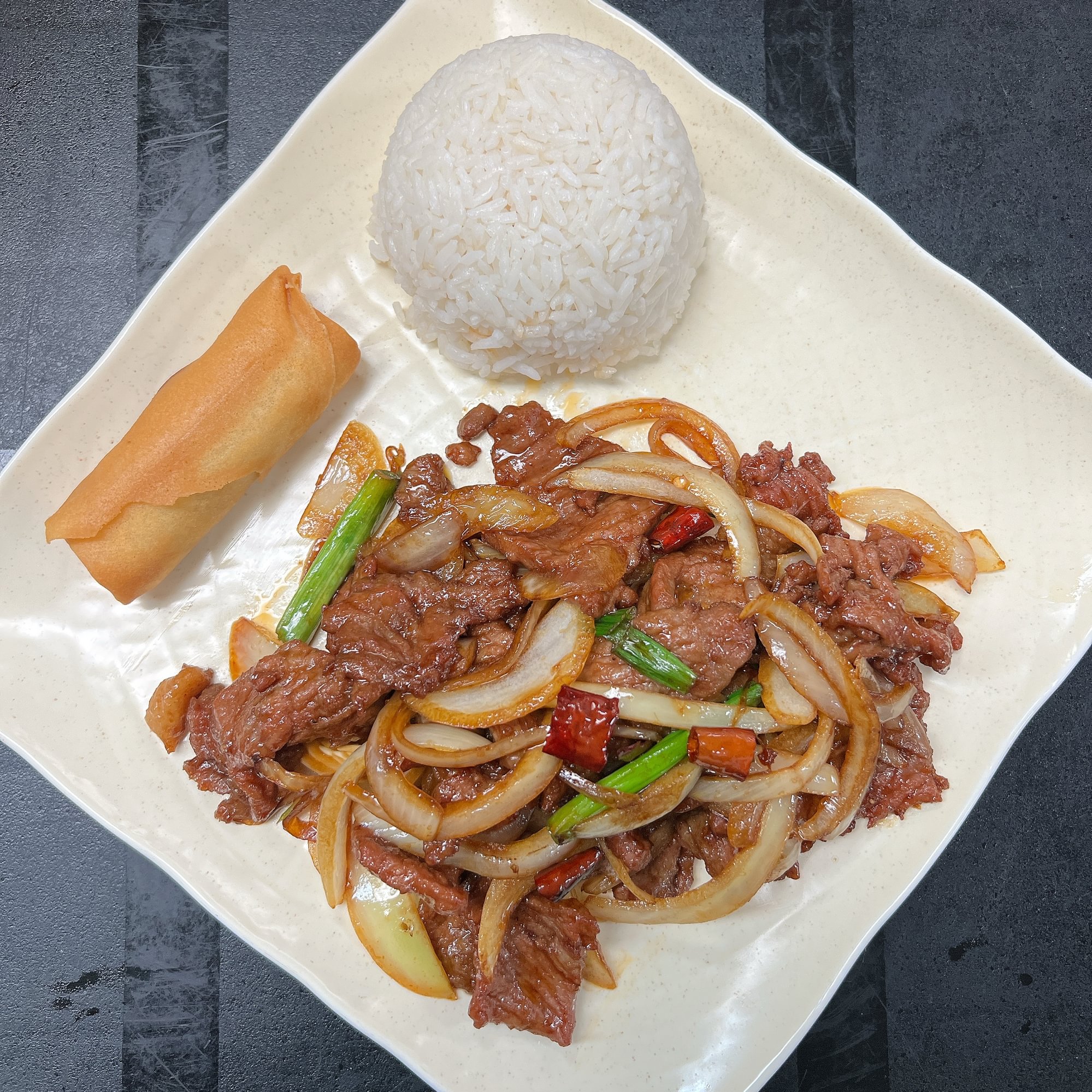 Mongolian Beef 蒙古牛 Lunch Special