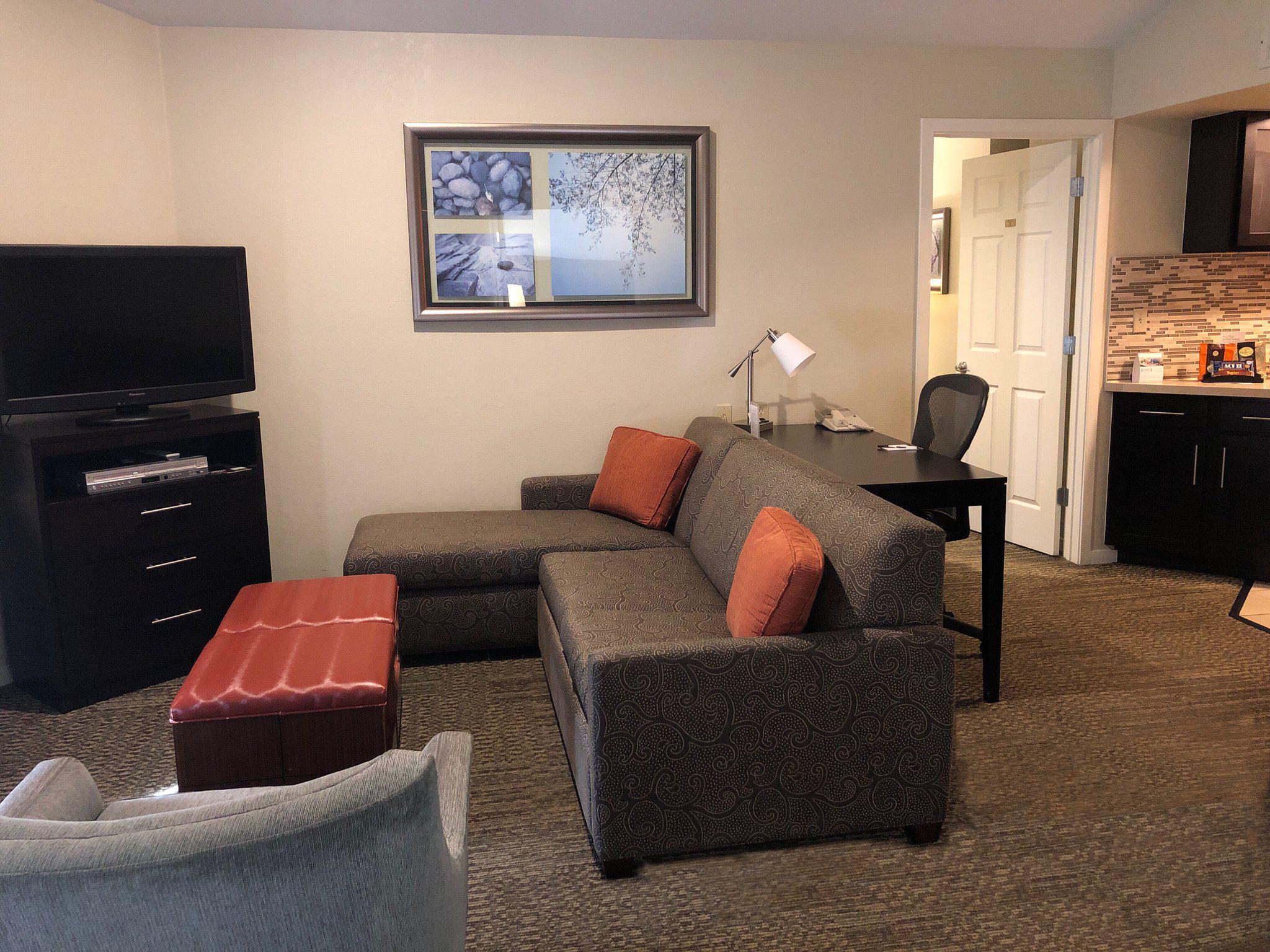 Staybridge Suites Sunnyvale Photo