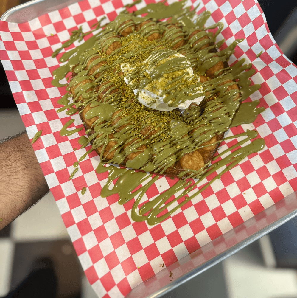 Pistachio Bubble Waffle