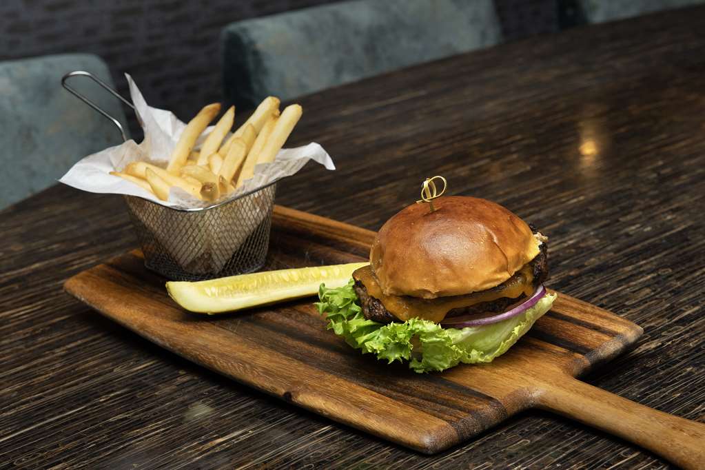 Embassy Suites by Hilton Springfield Image