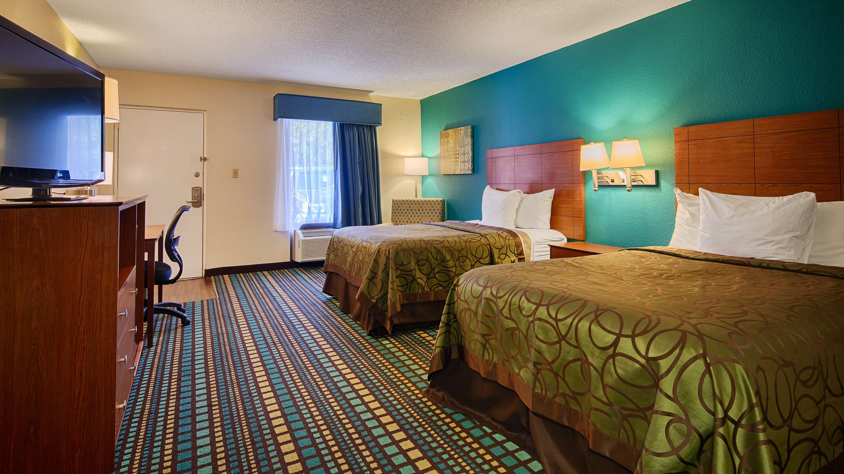 Best Western Tallahassee-Downtown Inn & Suites Photo