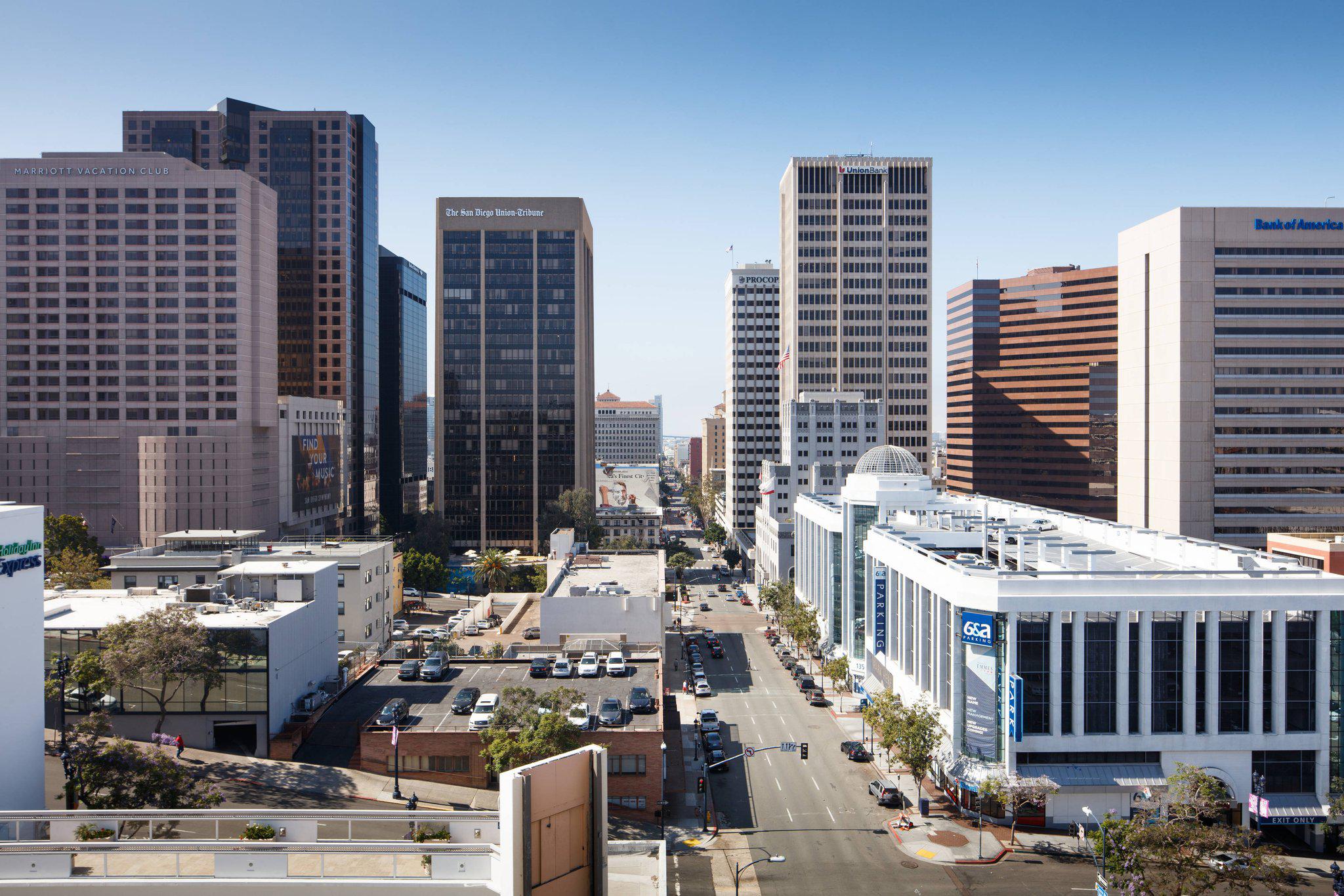 TownePlace Suites by Marriott San Diego Downtown Photo