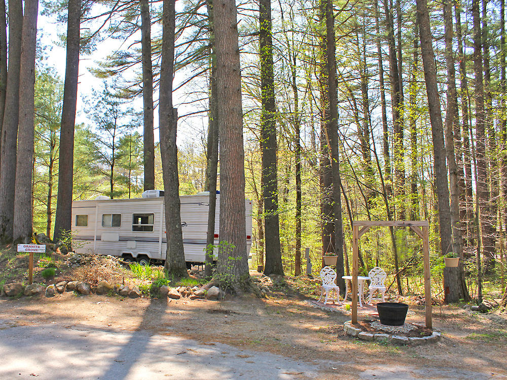 Sandy Beach Campground, 677 Clement Hill Rd, Contoocook, NH, Hotels