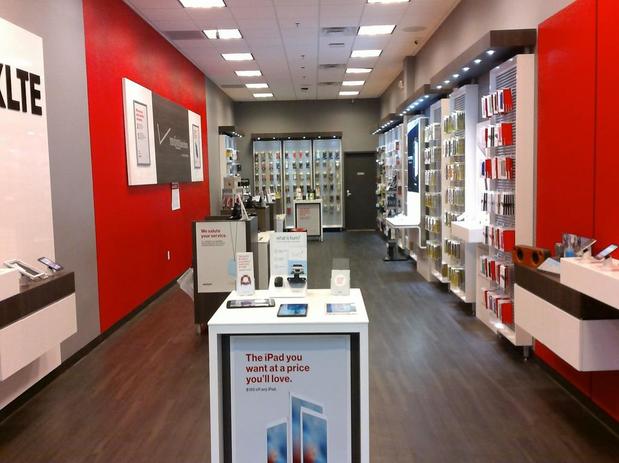 Images Verizon Authorized Retailer, TCC