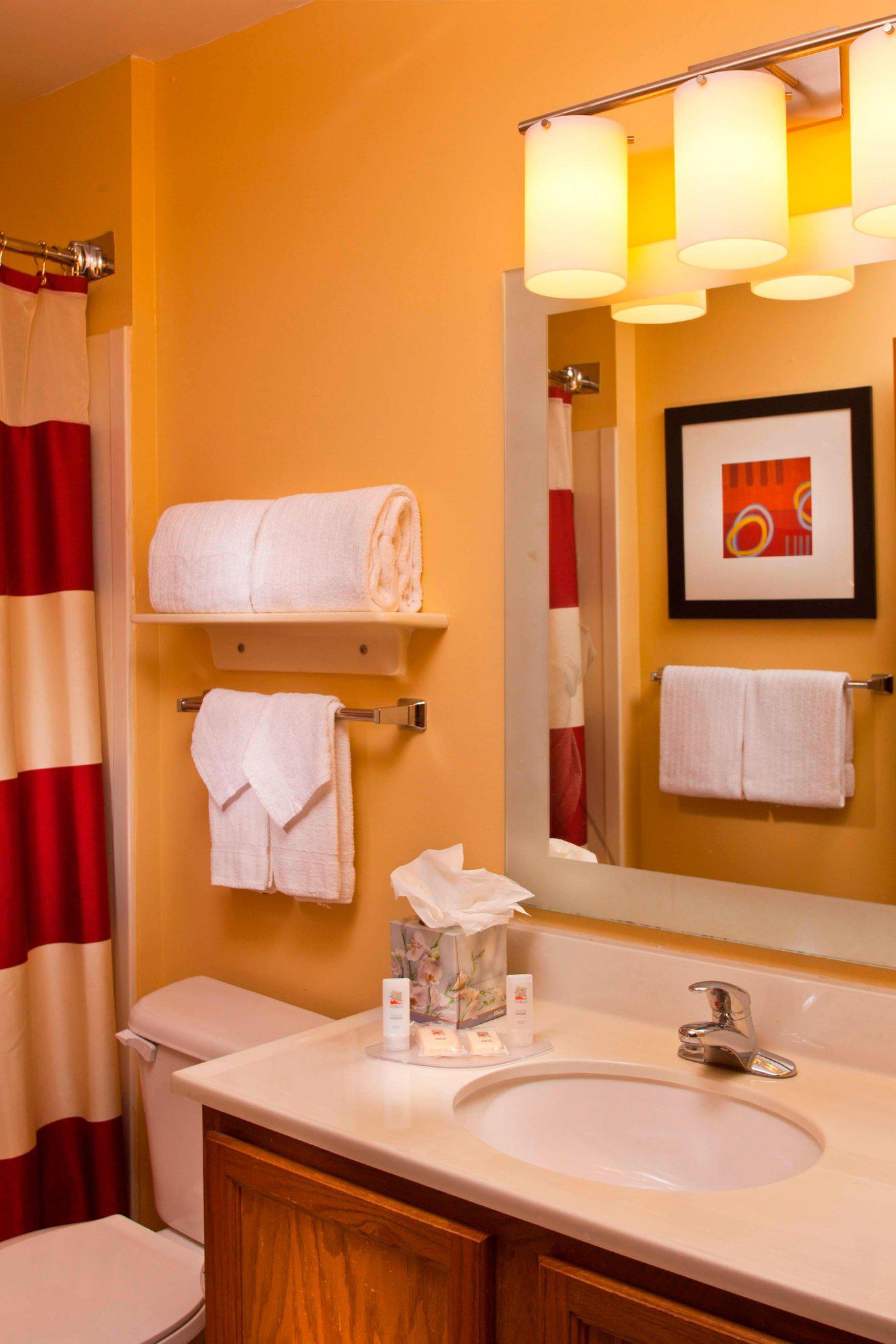 TownePlace Suites by Marriott New Orleans Metairie Photo