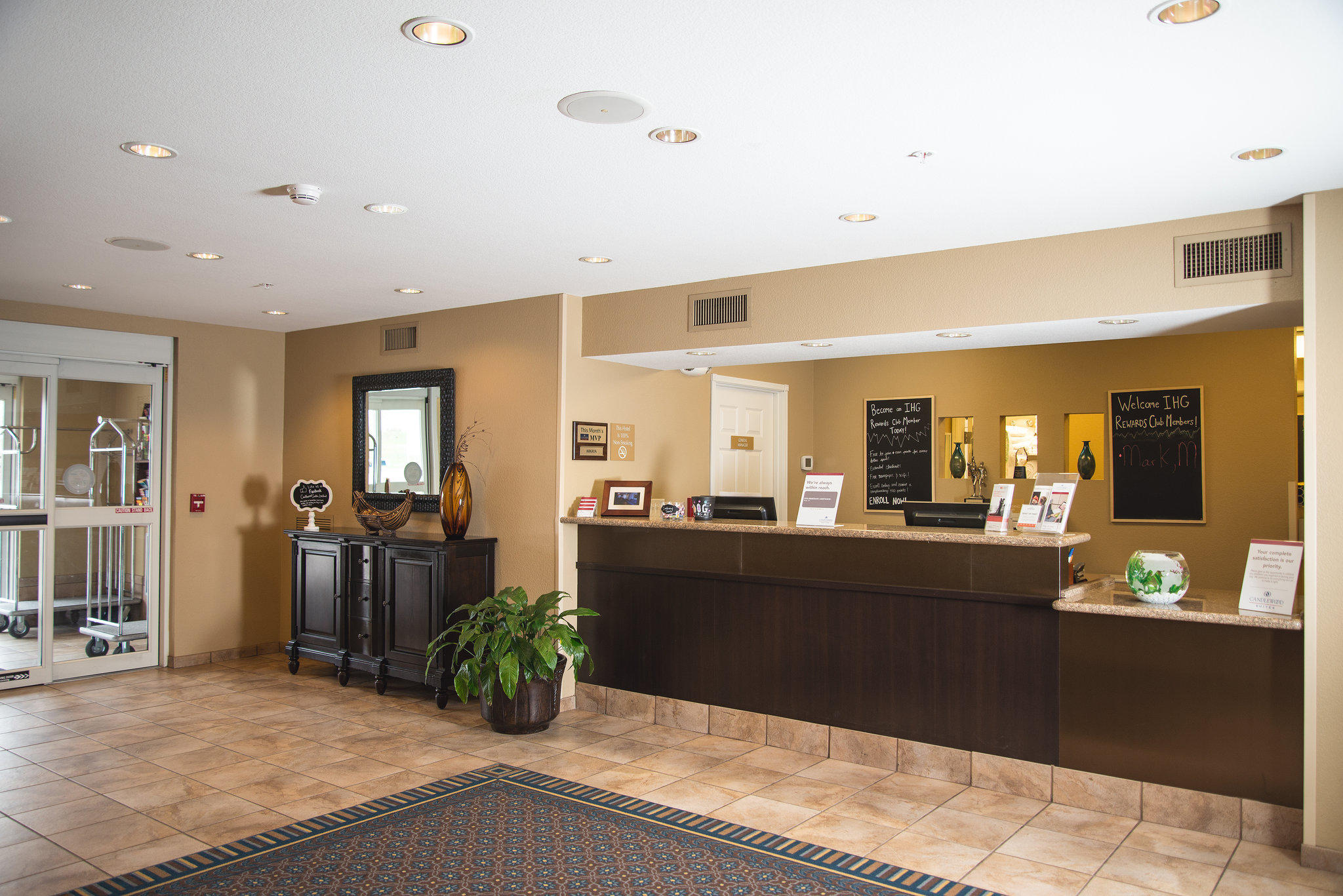 Candlewood Suites Loveland Photo