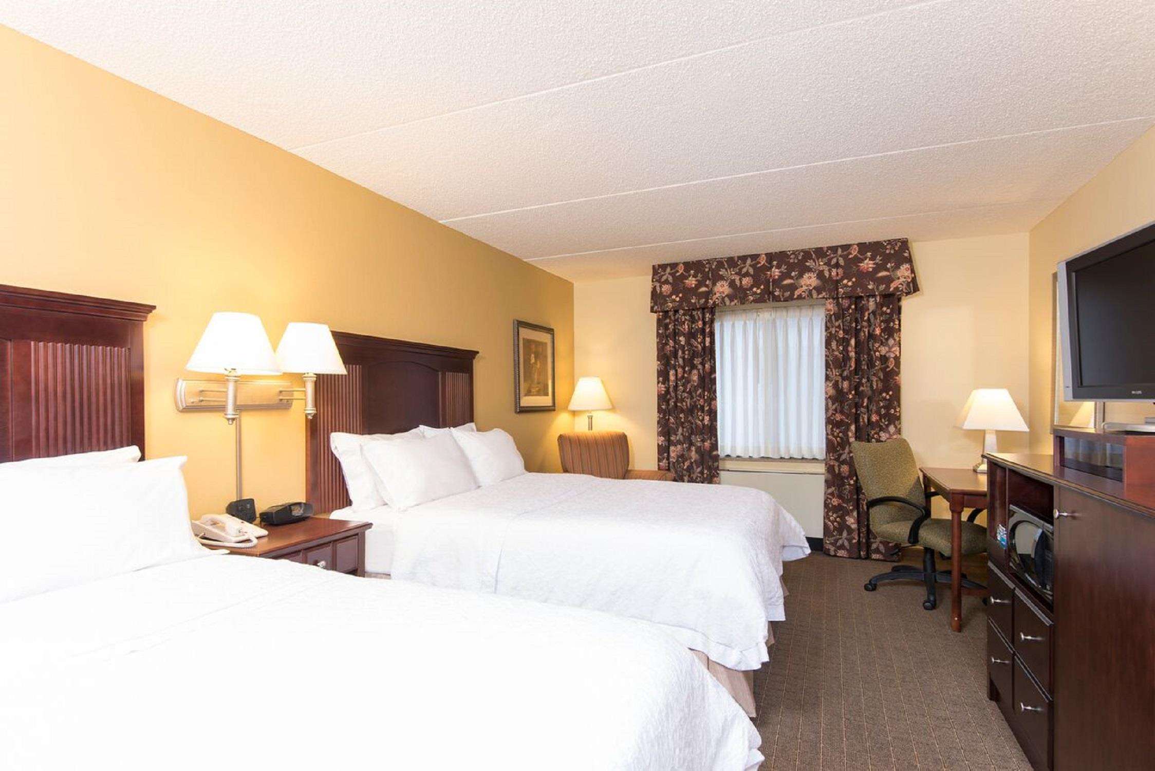 Hampton Inn Schenectady Photo