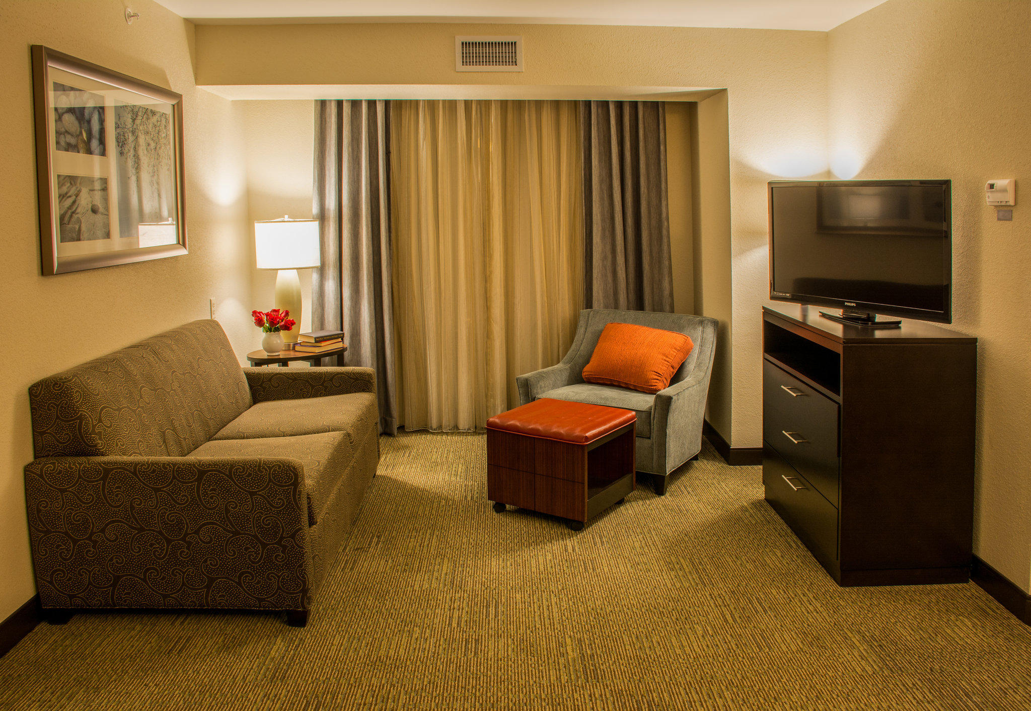 Staybridge Suites Schererville Photo