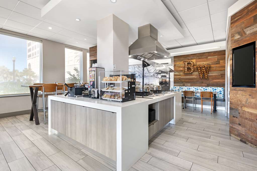 Best Western Oceanfront Image